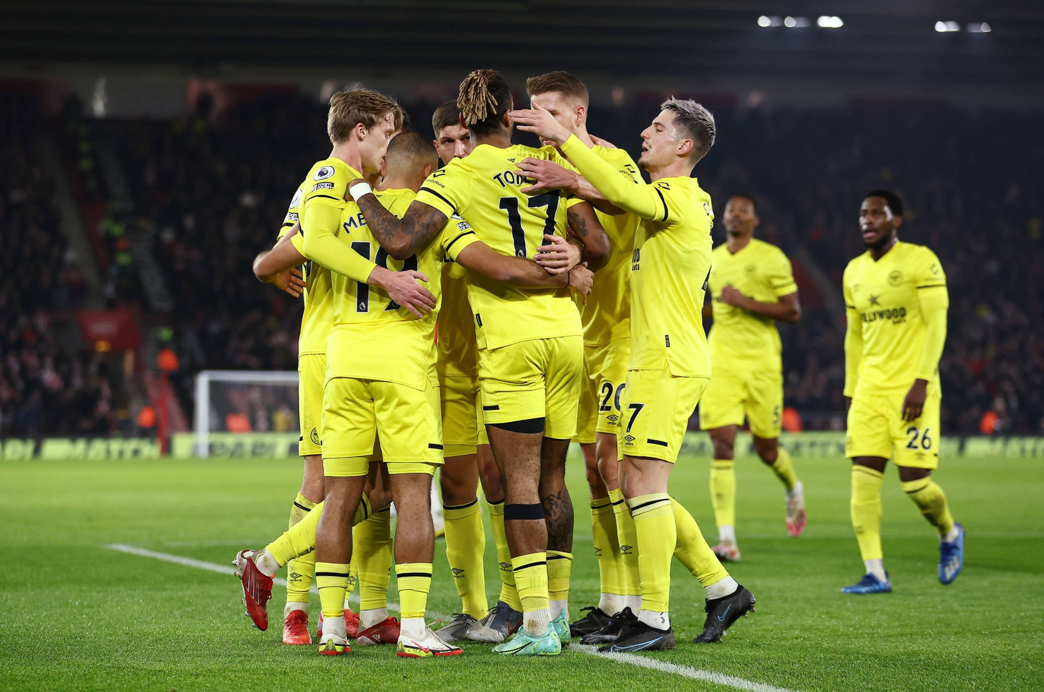 隊中融洽的 隊中融洽的